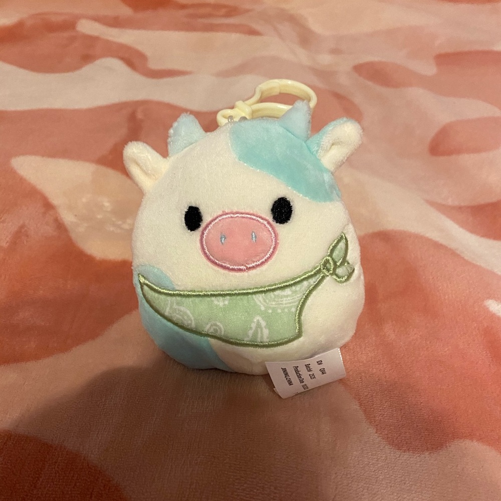 Belena clip Squishmallow, new with tags